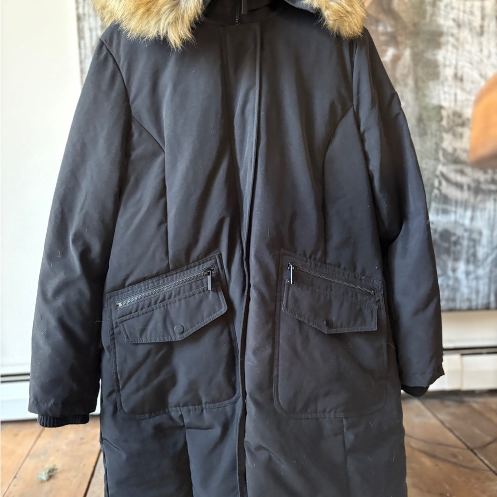 Women’s Black Parka with Fur Trim
